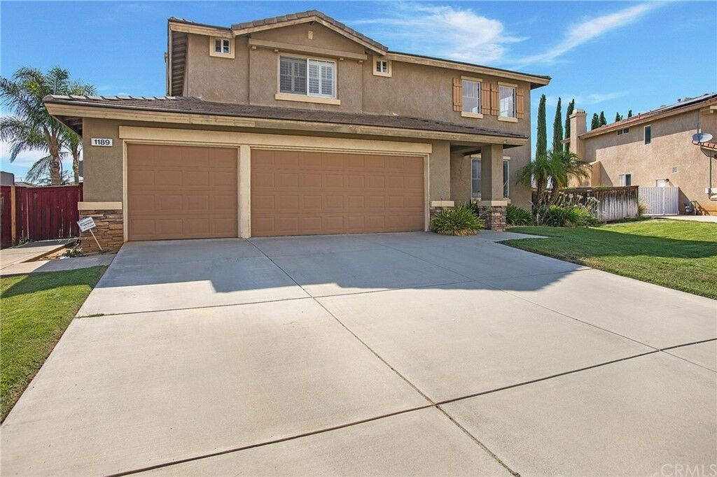 Property Photo: 1189 Sagamore Circle CA 92223
