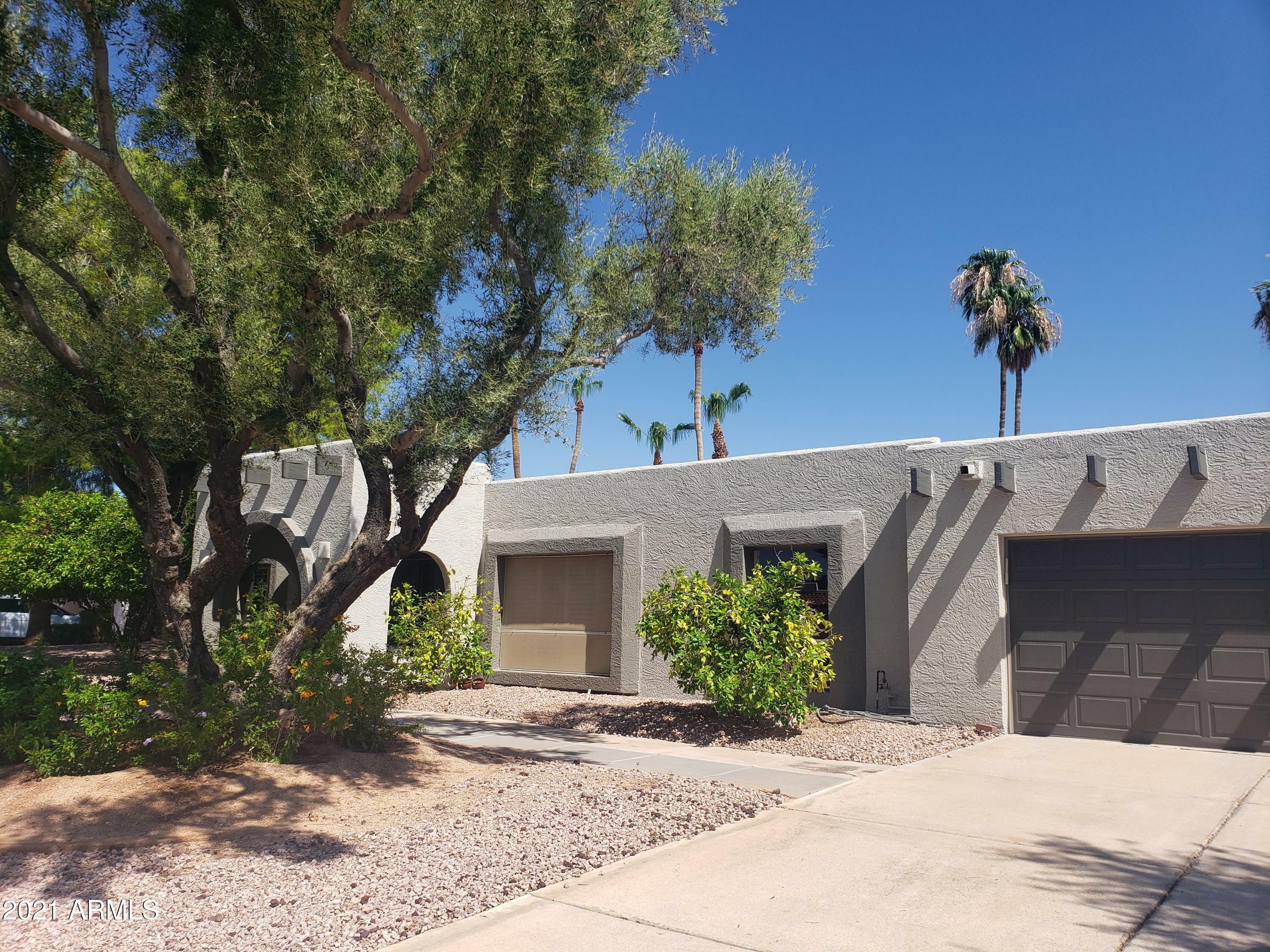 Property Photo: 8014 E Del Joya Drive AZ 85258