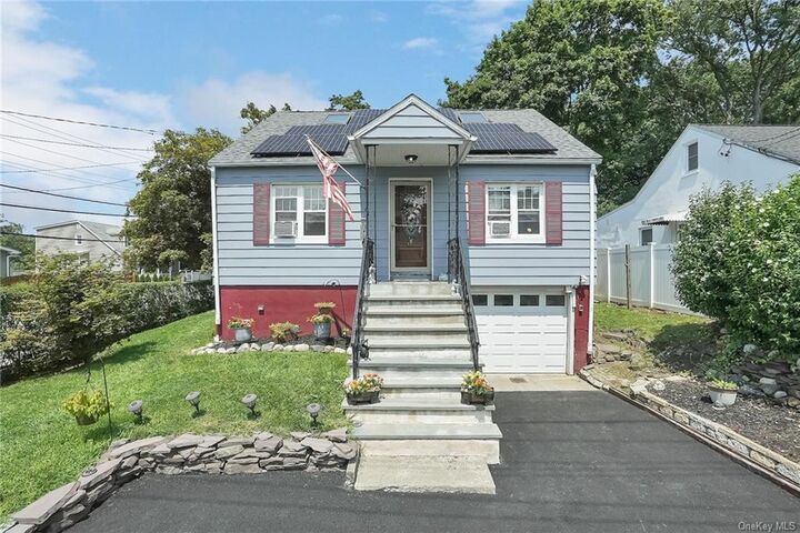 722 Shenandoah Avenue  Peekskill NY 10566 photo