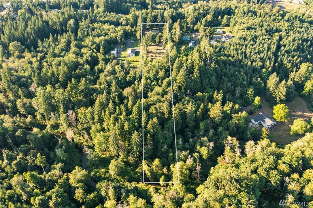 Property Photo:  850 SE Binns Swiger Loop Rd  WA 98584 