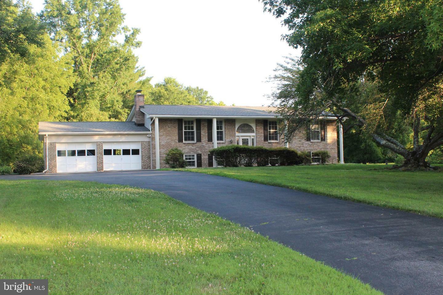 Property Photo:  2032 Smoky Road  MD 20639 