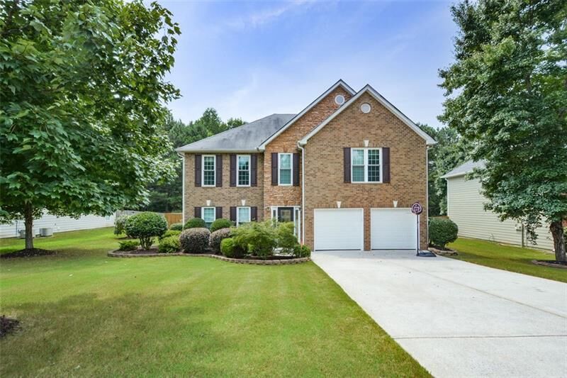Property Photo:  6320 Woodlore Drive NW  GA 30101 