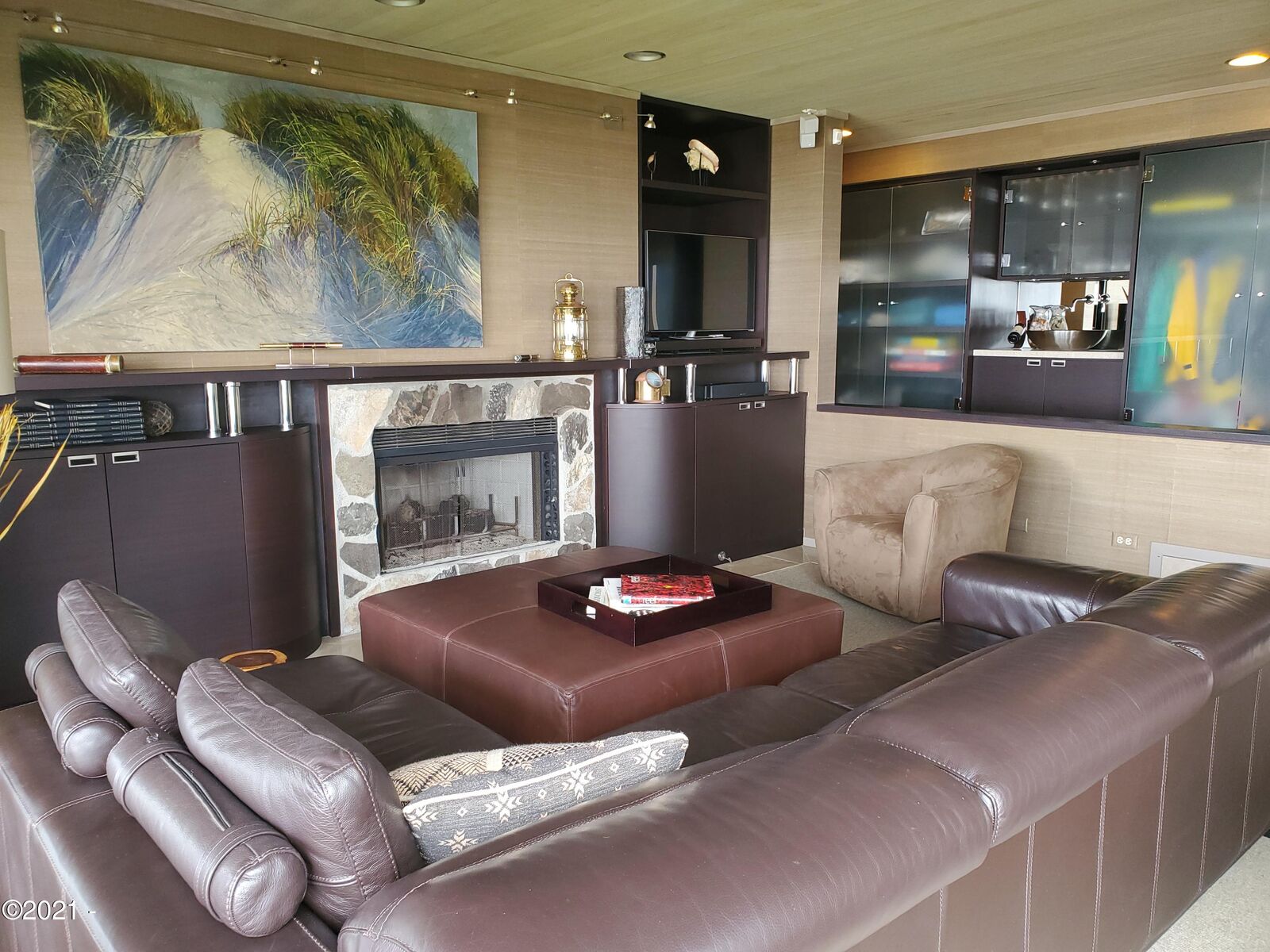 Property Photo:  4175 N Hwy 101 E-3  OR 97341 