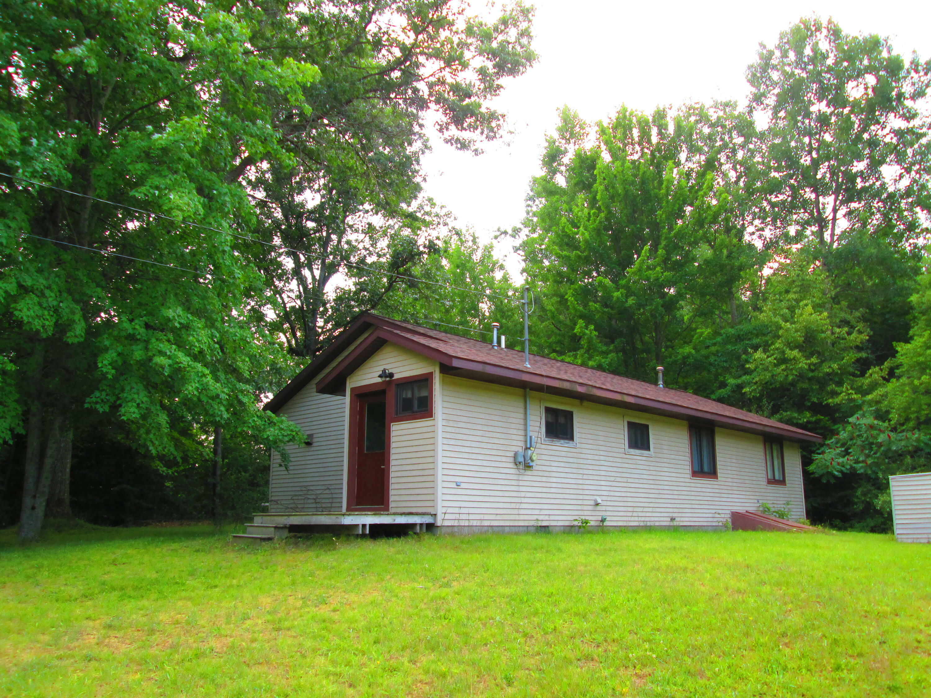 Property Photo: 4334 Winter Road MI 49459