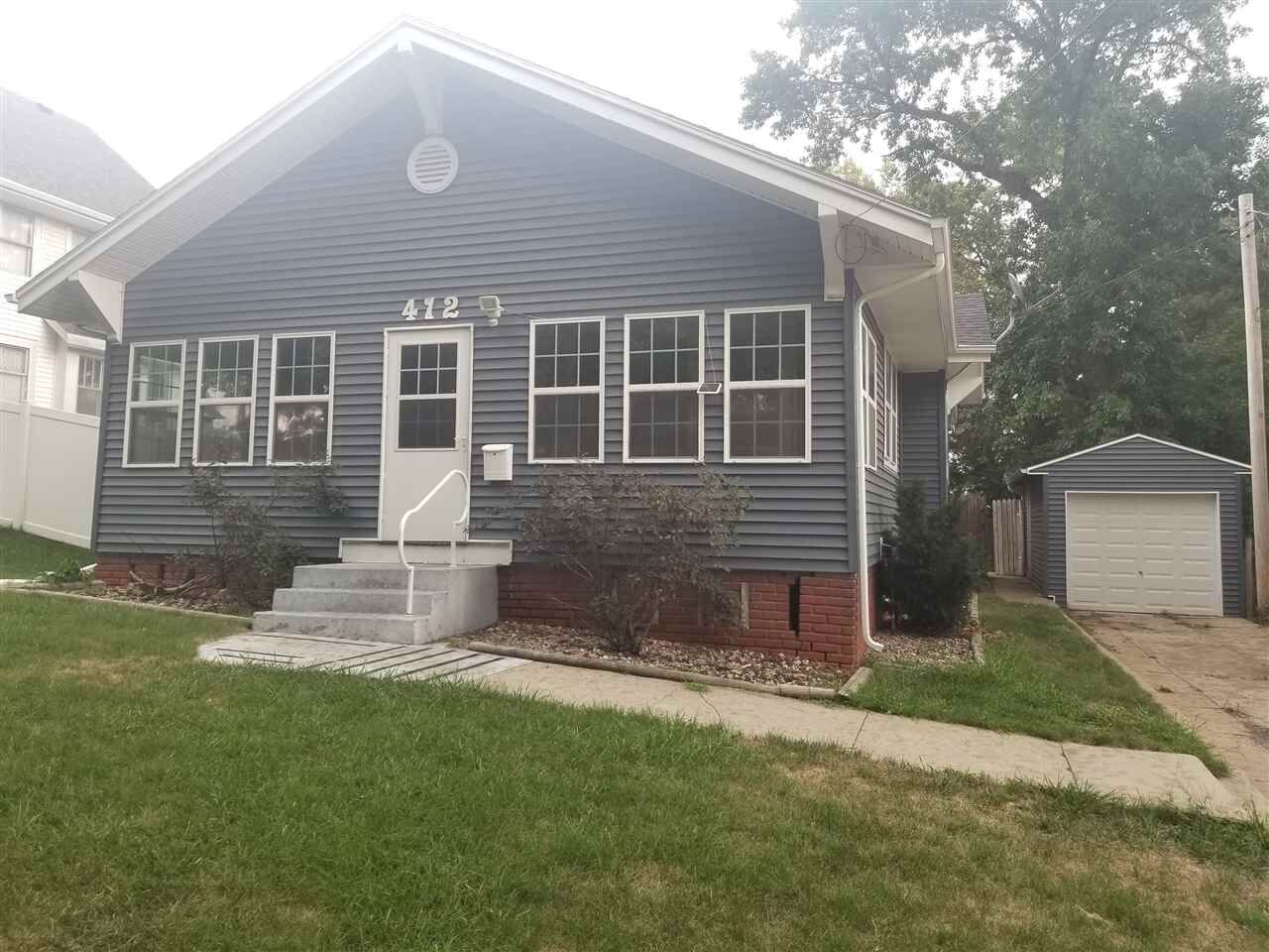 Property Photo:  412 N 10th St  NE 68701 