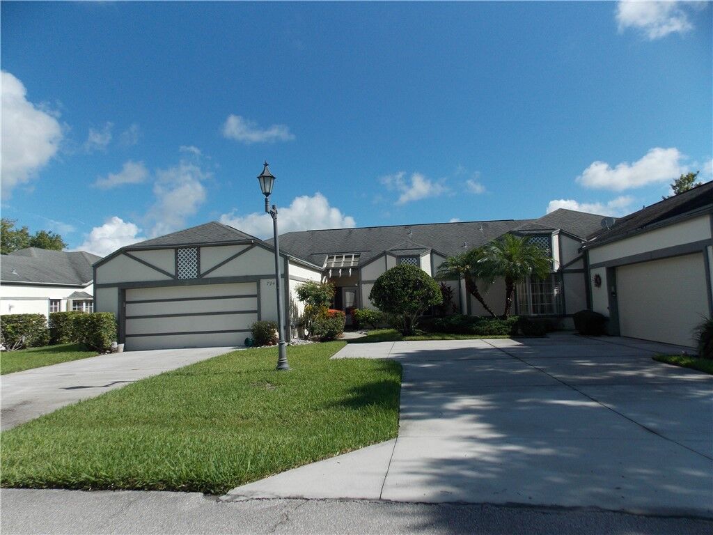 Property Photo:  7942 Brighton Manor  FL 32966 