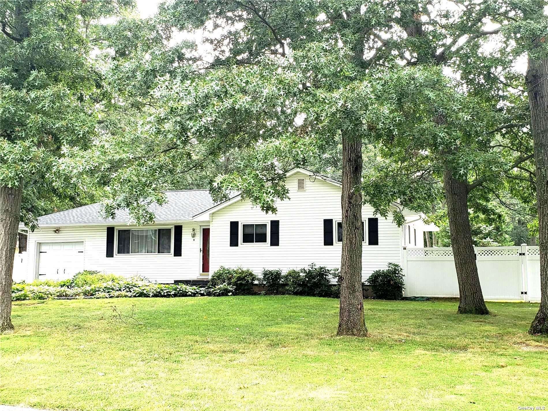 Property Photo:  9 Sage Road  NY 11776 