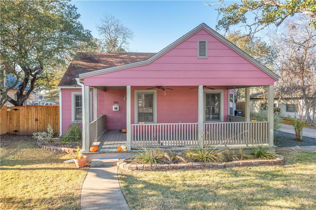 Property Photo: 405 Walton Drive TX 77840