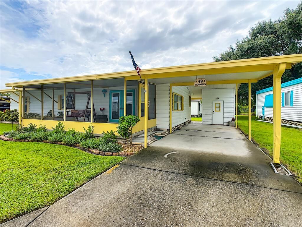 Property Photo: 2055 S Floral Avenue 49 FL 33830