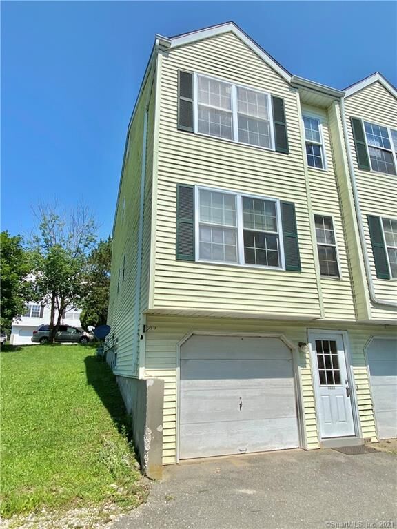 Property Photo:  420 New Haven Avenue A  CT 06418 