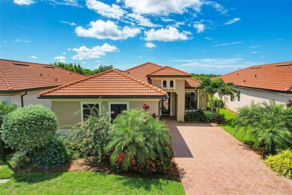 Property Photo: 23639 Copperleaf Drive FL 34293