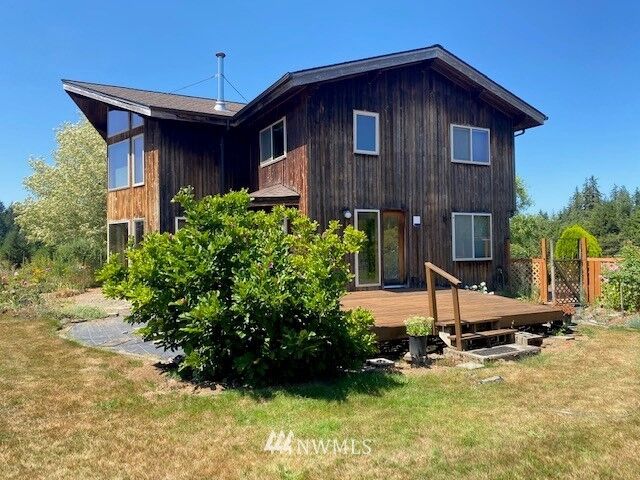 Property Photo: 1090 Middle Fork Road WA 98570