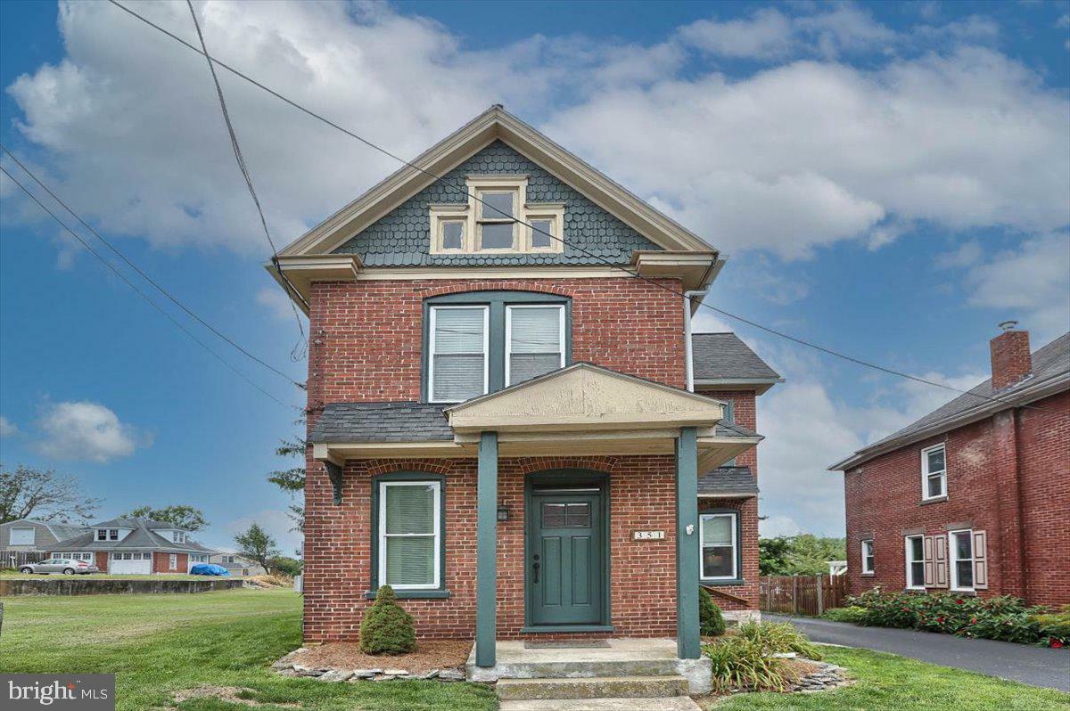 Property Photo:  351 N Broad Street  PA 17543 