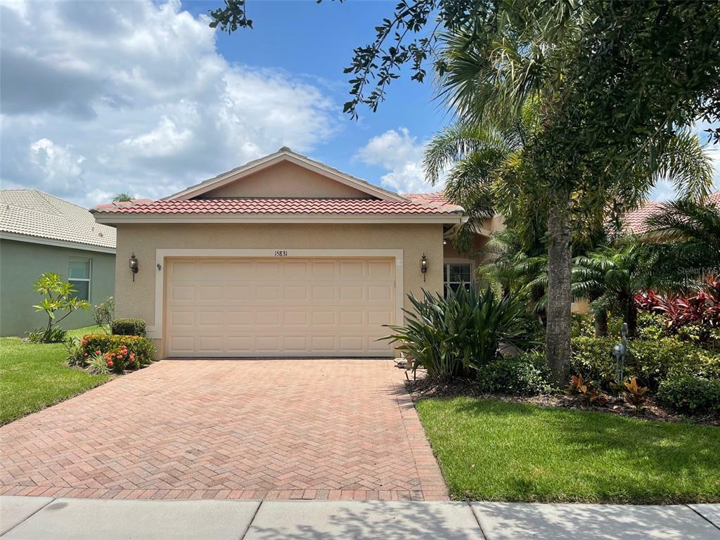 Property Photo:  15831 Aurora Lake Circle  FL 33598 