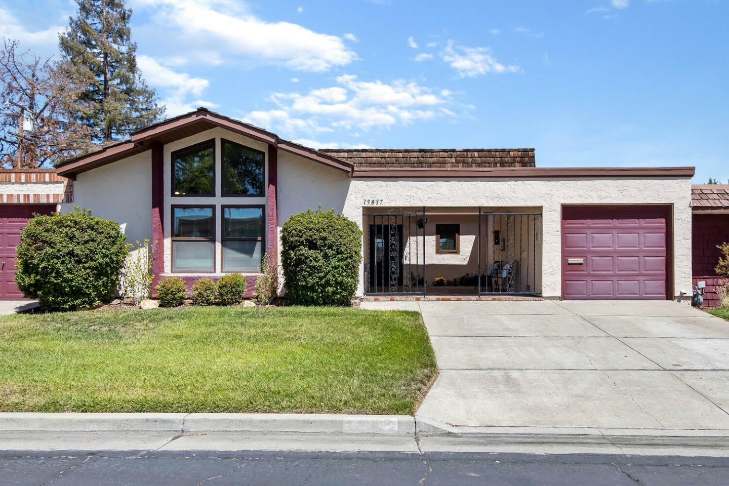 Property Photo:  19837 Beekman Place  CA 95014 