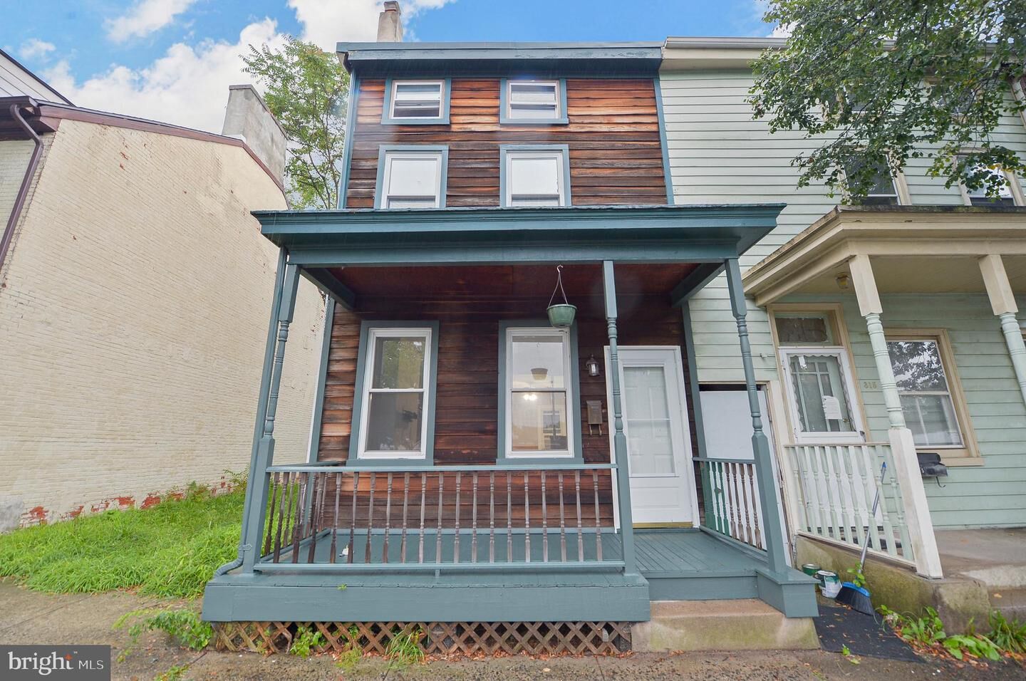 Property Photo:  313 Stacy Street  NJ 08016 