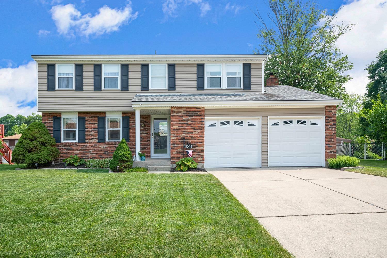 Property Photo: 5043 Alvernoridge Dr OH 45238
