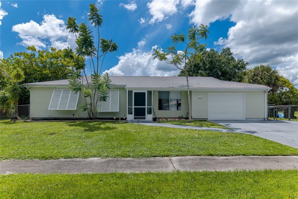 Property Photo:  2929 Greendale Road  FL 34287 