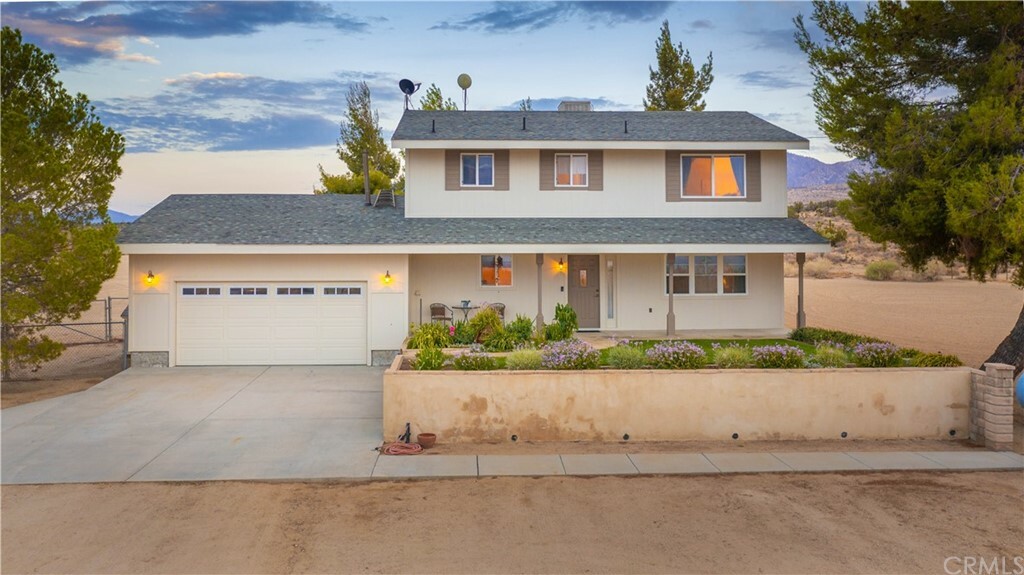 Property Photo:  11316 Butterfield Stage Road  CA 93543 