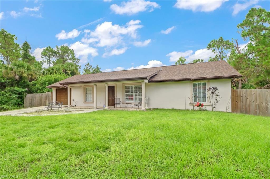 Property Photo:  2780 6th Ave SE  FL 34117 