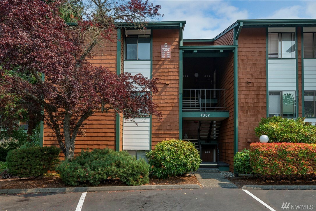 Property Photo:  7307 N Skyview Place G301  WA 98406 