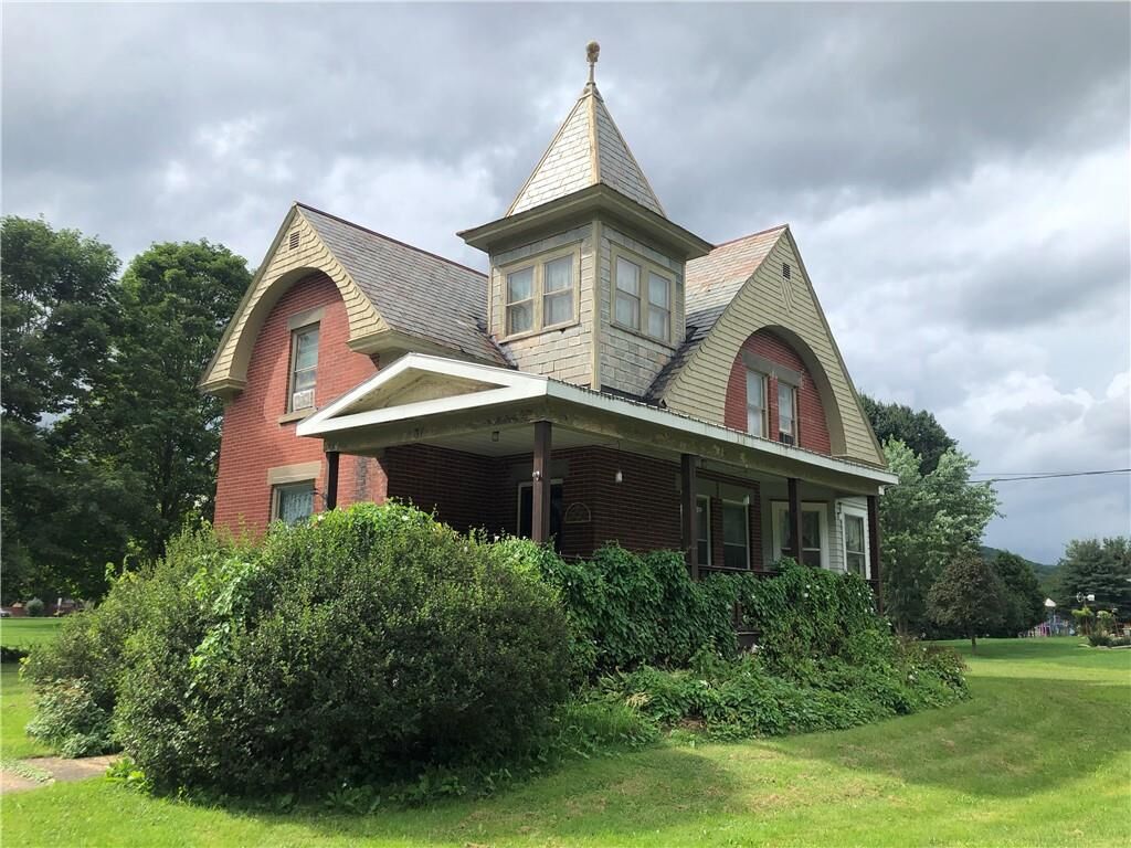 Property Photo:  37 Elm Street  NY 14806 