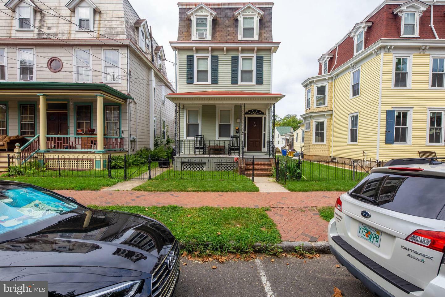 Property Photo:  450 Locust Avenue  NJ 08016 