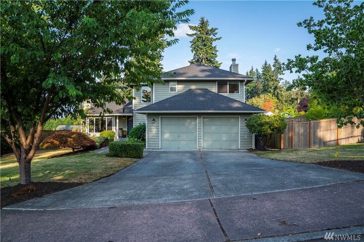 3 bed Brier home for sale 21559 36th Ave W, Brier, WA 98036