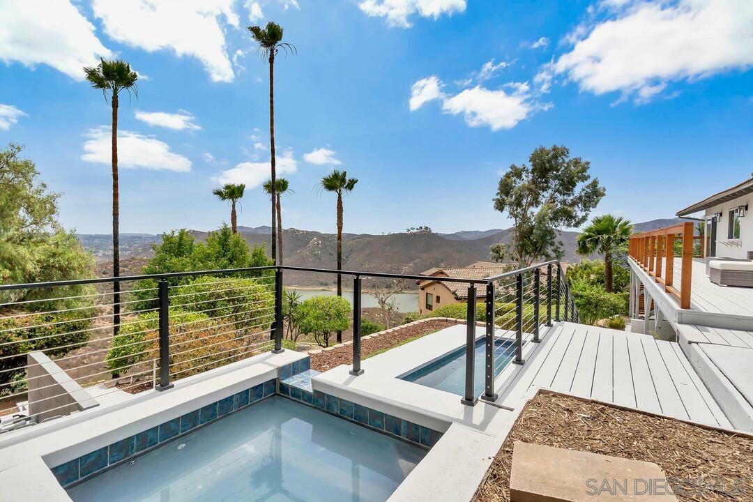 Property Photo: 3556 Via Loma Vista CA 92029