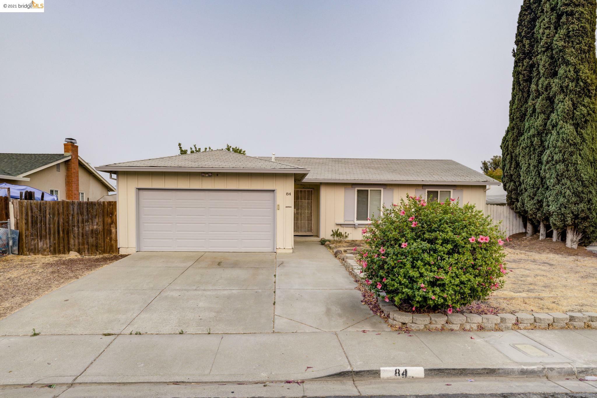 Property Photo:  84 Chelsea Way  CA 94565 