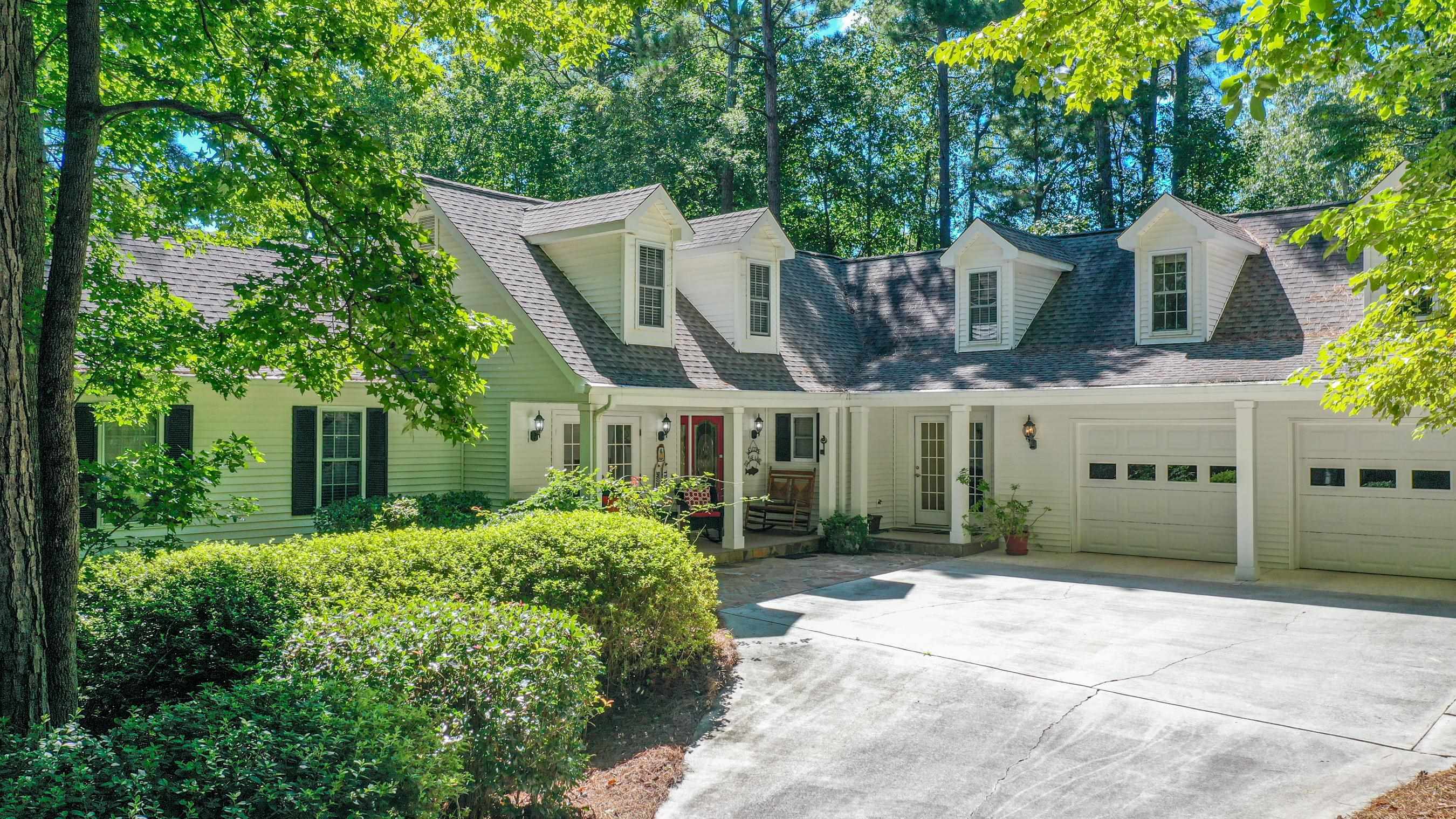 Property Photo: 1410 Buckhead Drive GA 30642