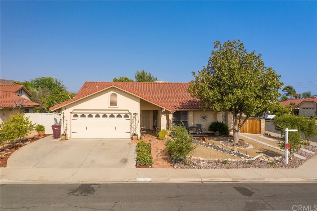 29362 Crown Point Court  Menifee CA 92586 photo