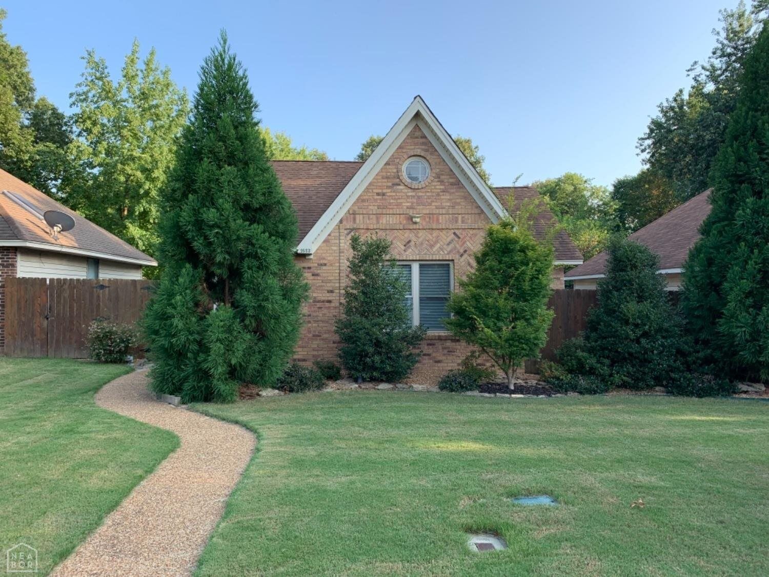 Property Photo:  1613 Brooke Circle  AR 72401 