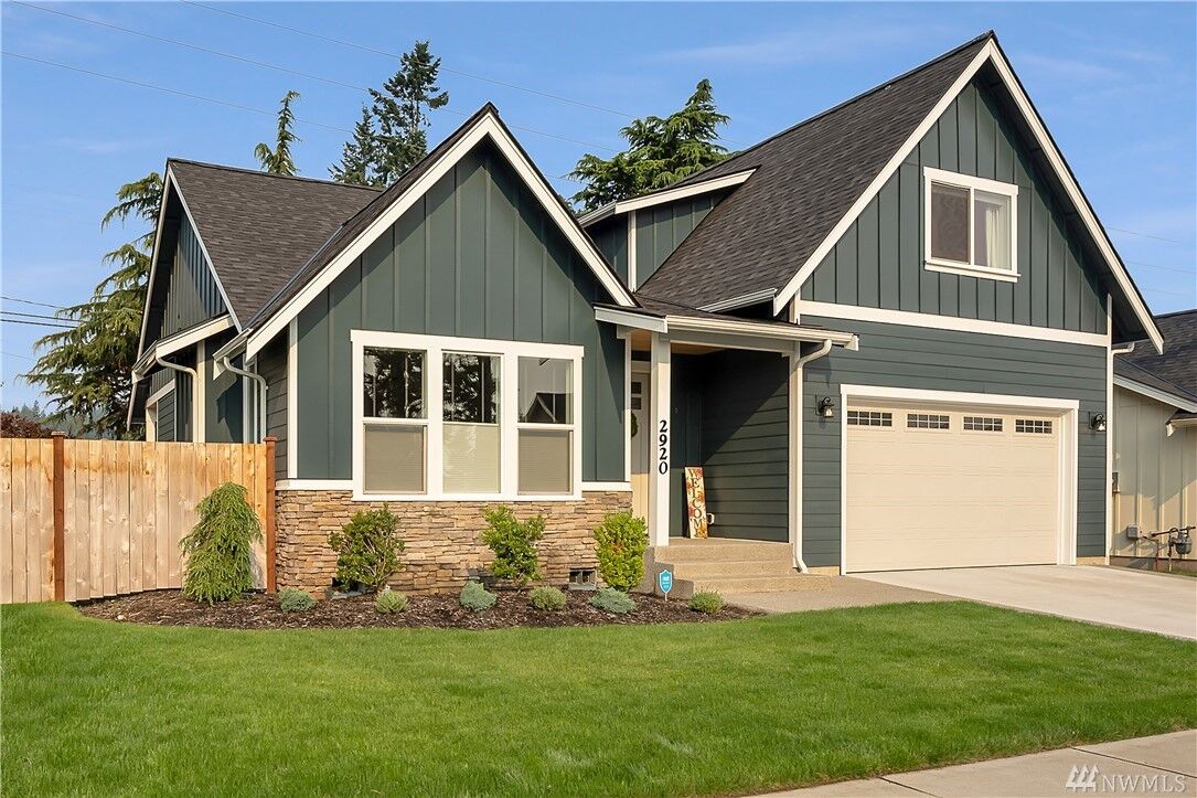 Property Photo:  2920 Calvin Ct  WA 98221 