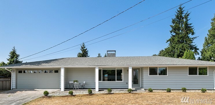 Property Photo:  11332 1 Place W  WA 98204 