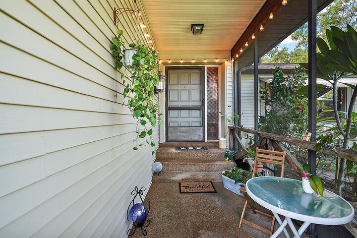 Property Photo:  10822 E Revels Road  FL 34737 