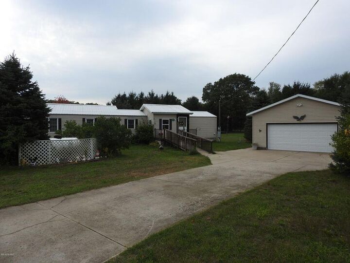 55 E Wilke Road  Rothbury MI 49452 photo