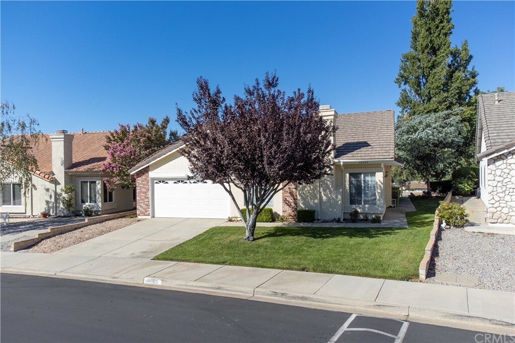 Property Photo:  10725 Cherry Hills Drive  CA 92223 