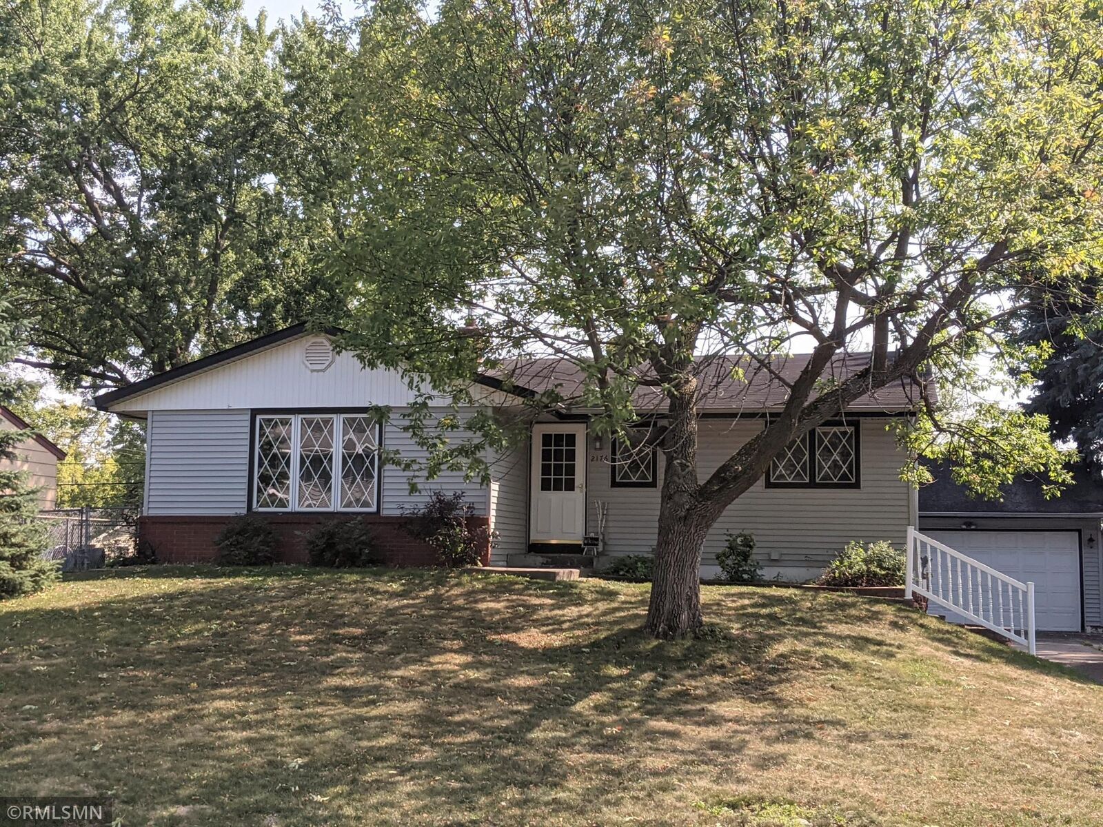 Property Photo: 2176 Radatz Avenue MN 55109