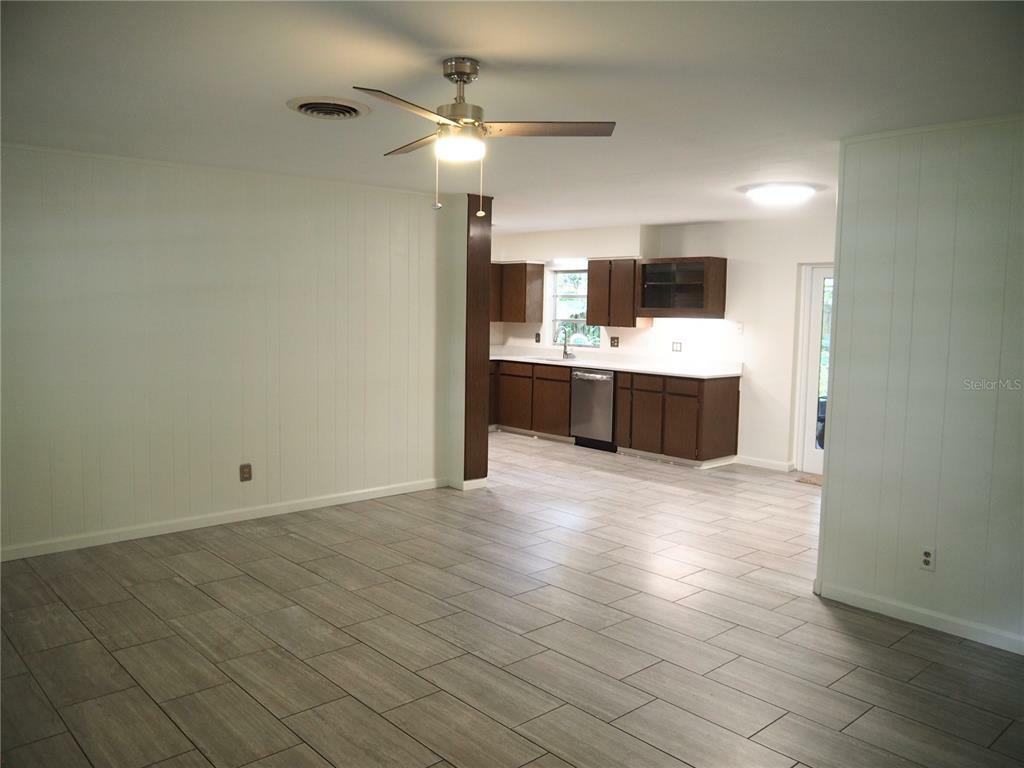 Property Photo:  2907 Lando Lane  FL 32806 