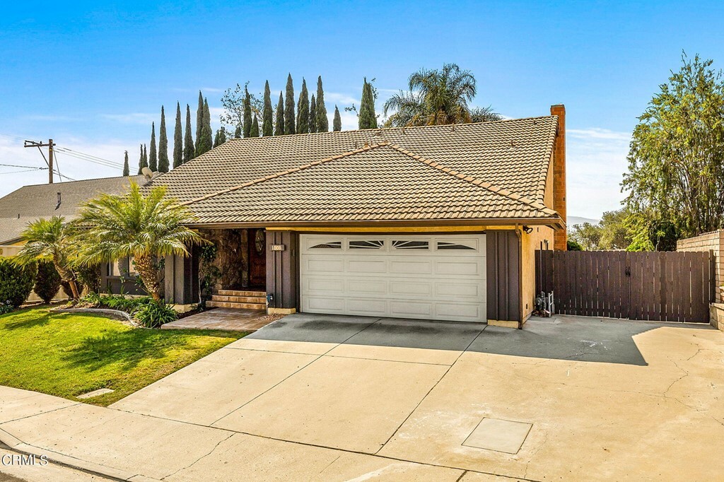 Property Photo:  1006 Amber Drive  CA 93060 