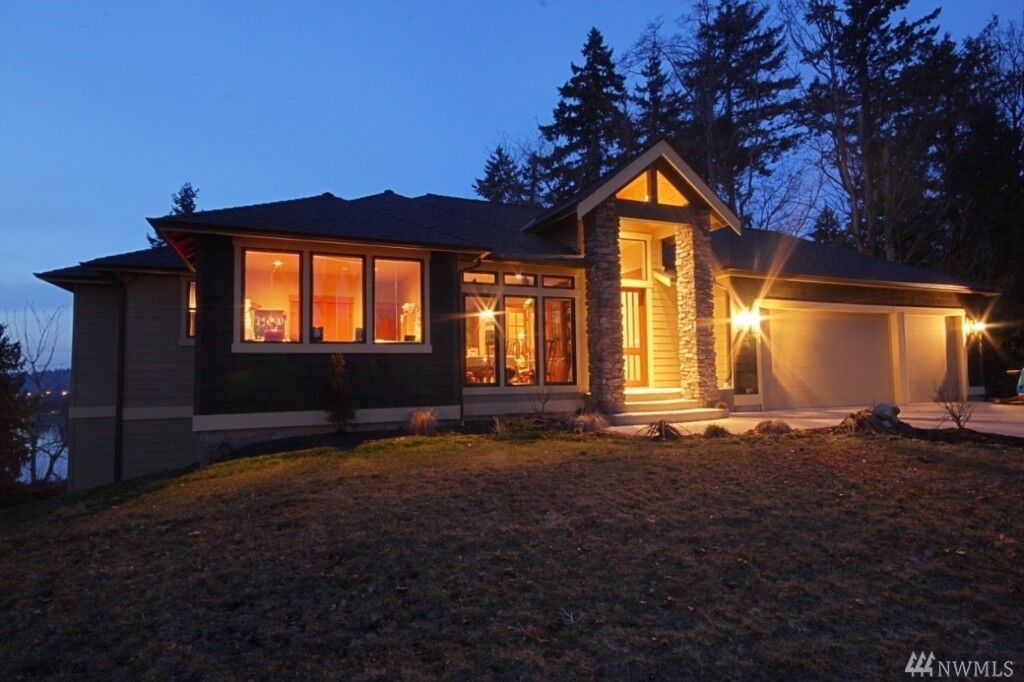 Property Photo:  15920 40th Ave NW  WA 98292 