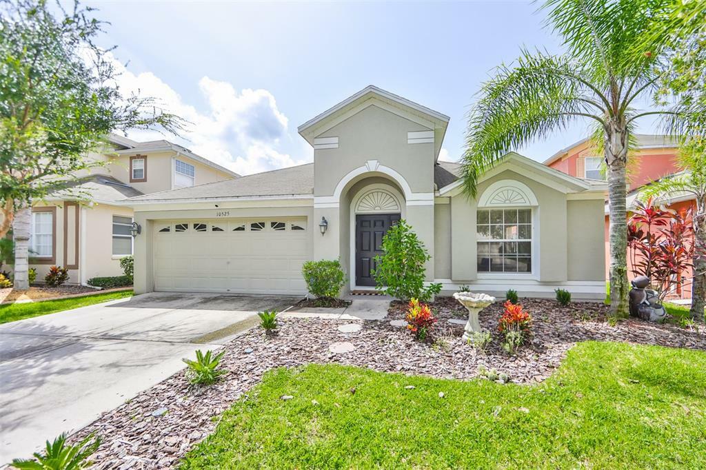 Property Photo:  10525 Coral Key Avenue  FL 33647 