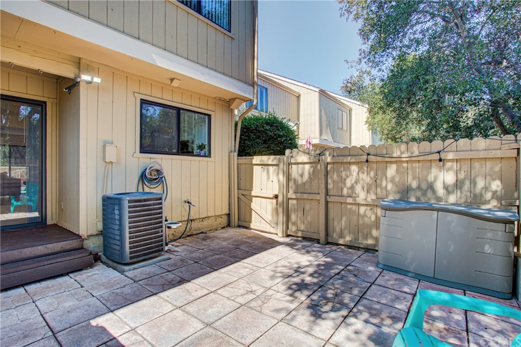 Property Photo:  3750 El Camino Real E4  CA 93422 