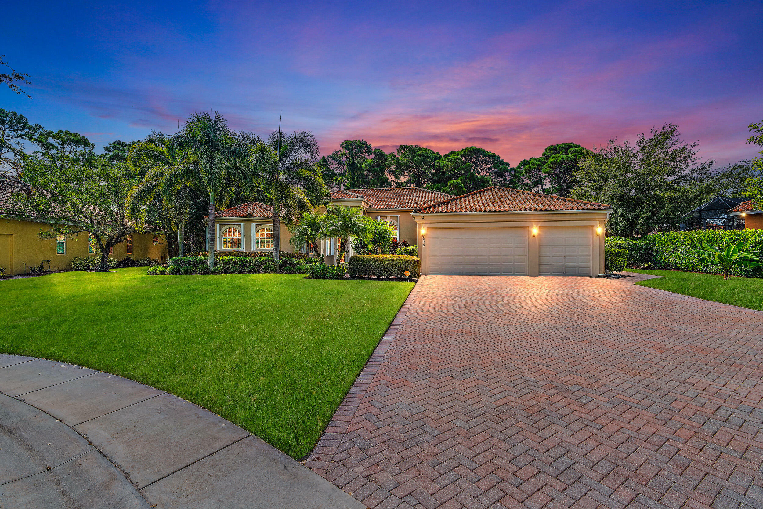 Property Photo:  8824 SE Oak Grove Terrace  FL 33455 