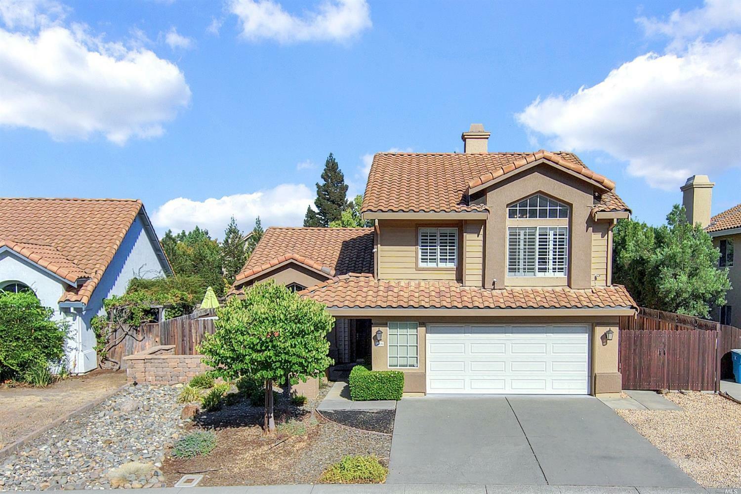 Property Photo:  481 Wrentham Drive  CA 95688 