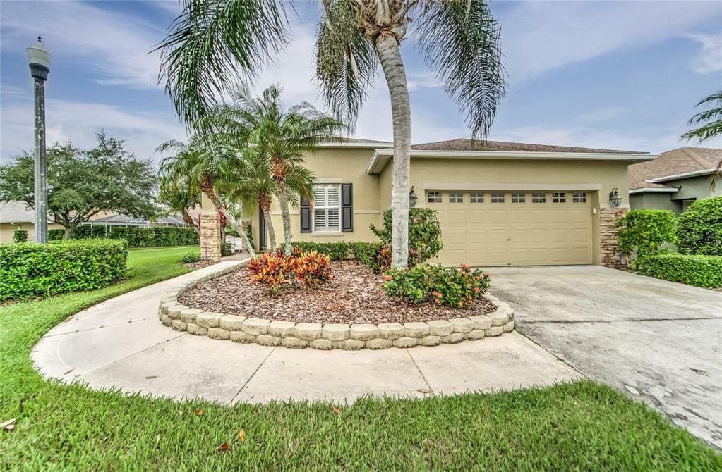 Property Photo:  7133 Lake Eaglebrooke Drive  FL 33813 