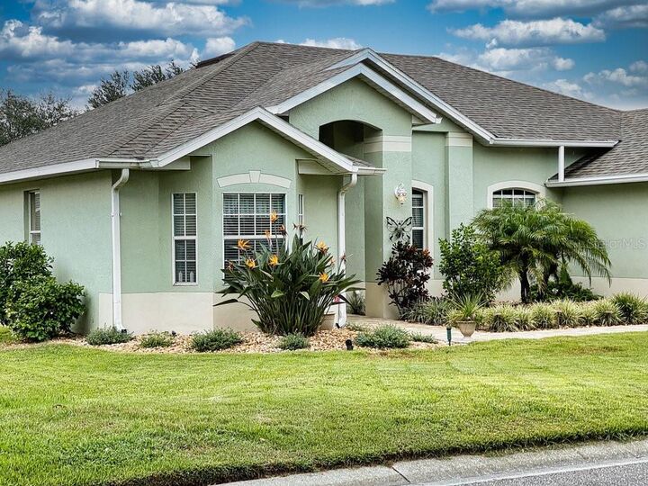 Property Photo: 1955 Bermuda Pointe Drive FL 33844