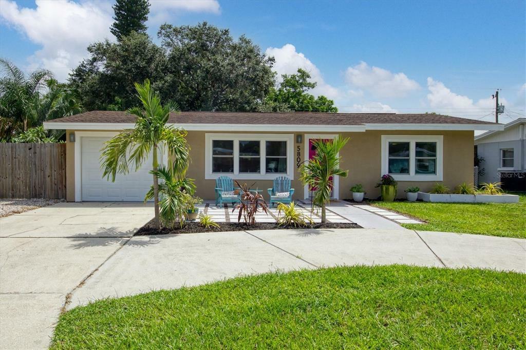 Property Photo:  5809 18th Street W  FL 34207 