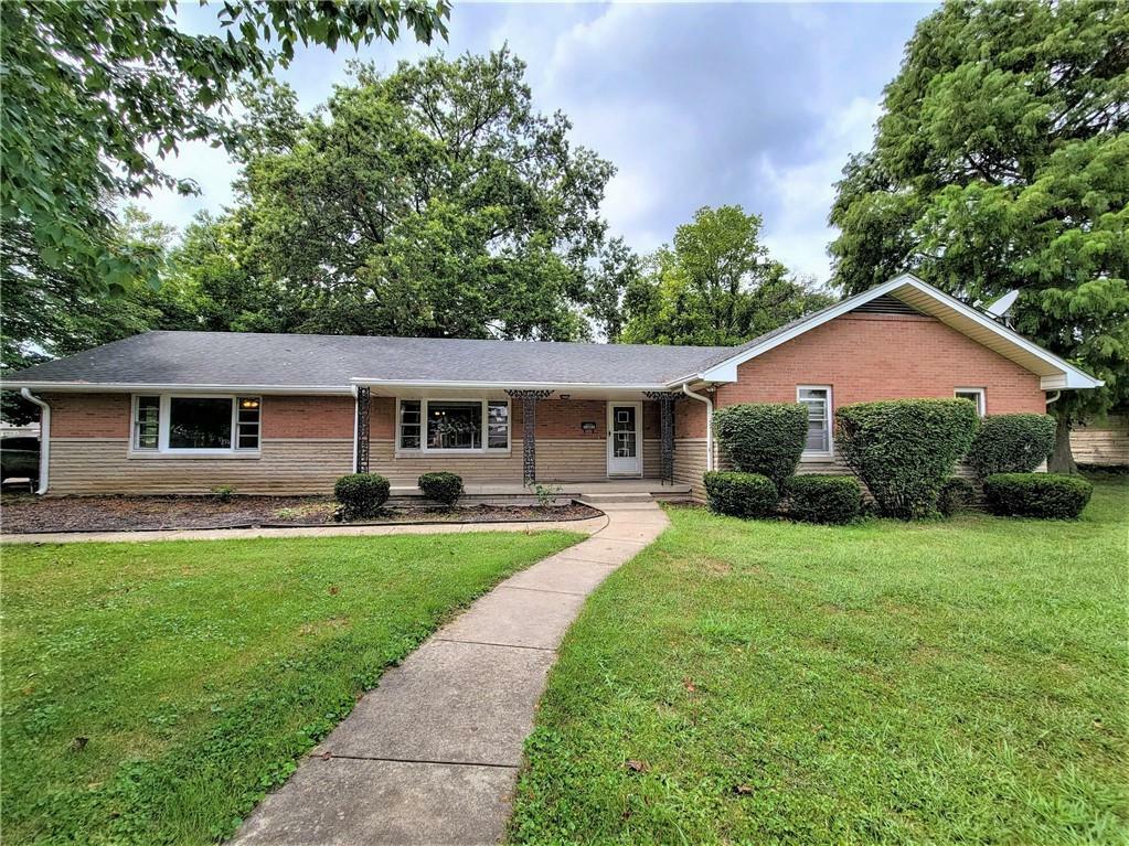 Property Photo:  2602 Meadowlark Lane  IN 47201 